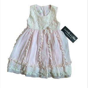 NWT Isobella & Chloe Pink Lace Outfit